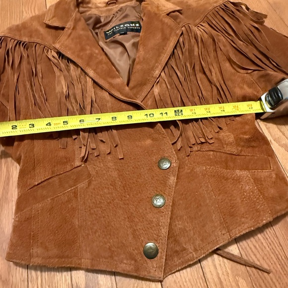 Wilson’s Leather Brown Suede Fringe Jacket - Picture 9 of 10
